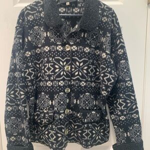Chic Black and Cream Patterned Teddy Jacket